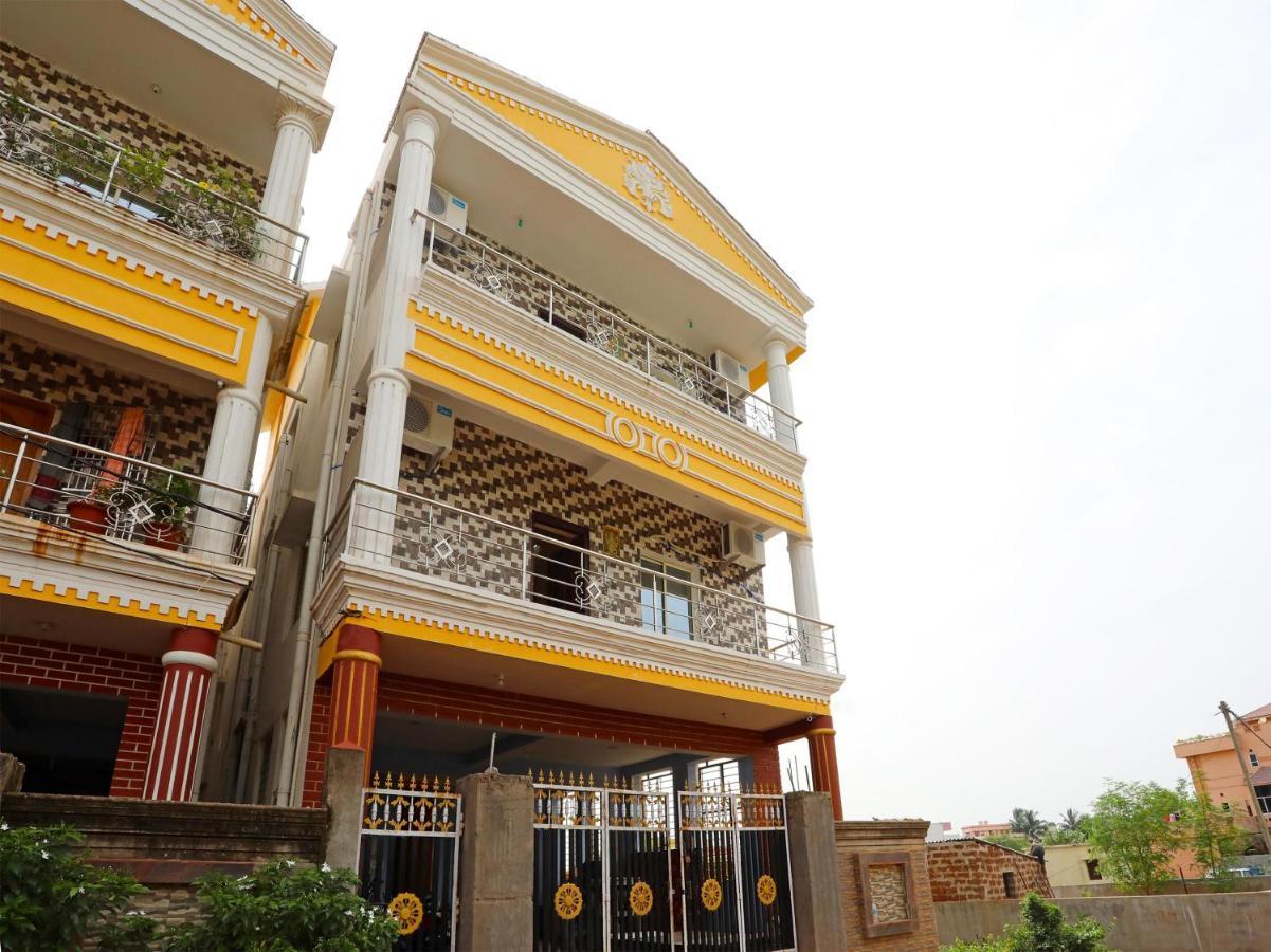 Capital O 72337 Hotel Konkan Tadka Mumbai Dış mekan fotoğraf