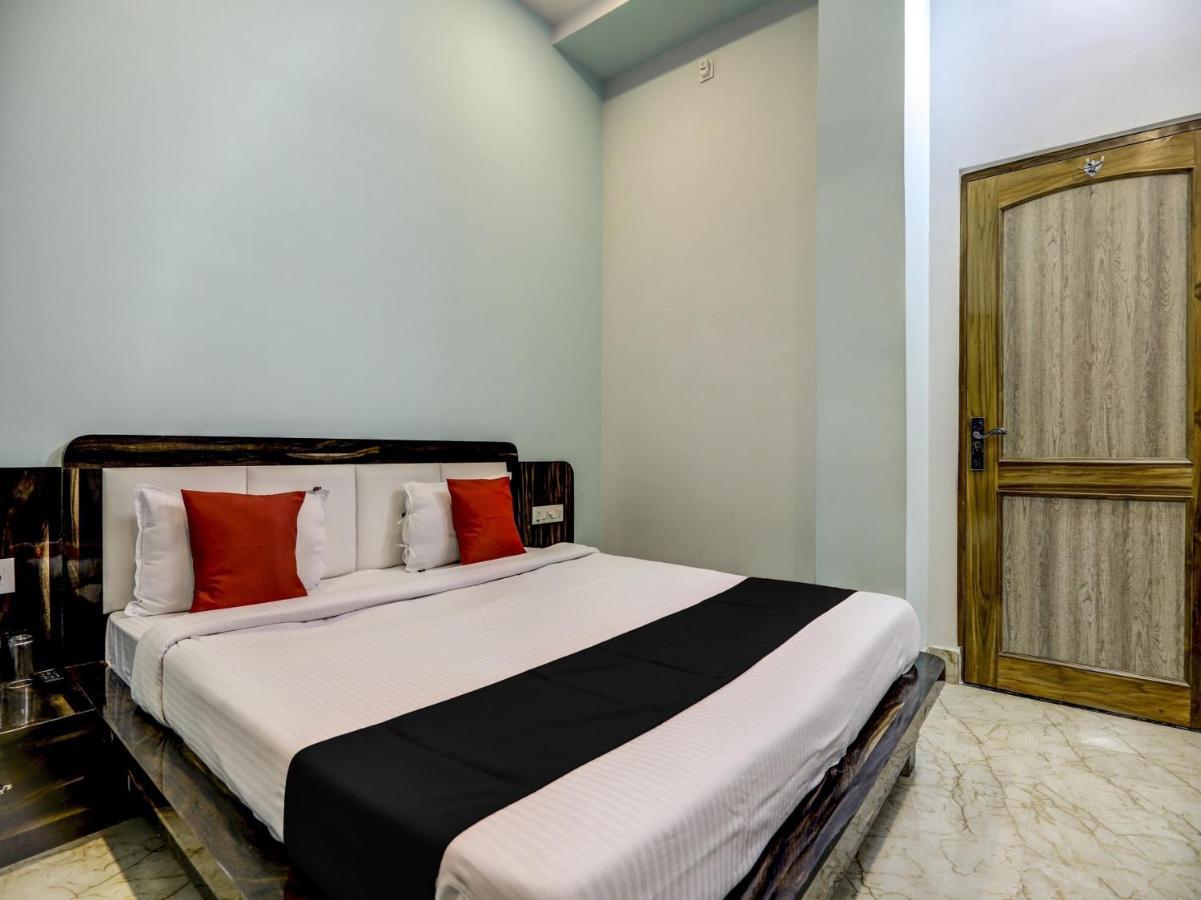 Capital O 72337 Hotel Konkan Tadka Mumbai Dış mekan fotoğraf